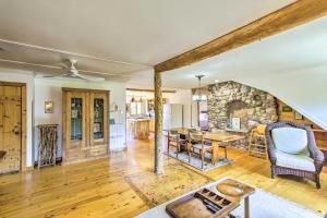Gallery image of Cozy Sister Bay Getaway in Converted Barn! in Sister Bay