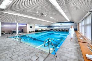 Swimmingpoolen hos eller tæt på Wellness Hotel Orlík
