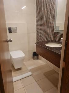 Gallery image of Hotel Lemon Park in Haldwāni +3 photos