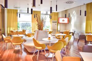 Posezení v ubytování Tirana International Hotel & Conference Center