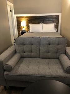 Posezení v ubytování Greenside Motel