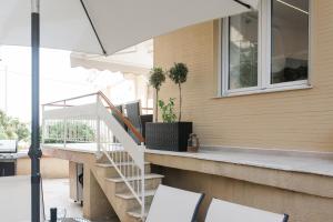 Balkón alebo terasa v ubytovaní Waterfront Glyfada