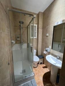 Salle de bains dans l'établissement Apartamento en el centro de Madrid - Atocha