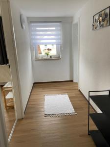 TV a/nebo společenská místnost v ubytování Apartment Q im Zentrum von Königsbronn