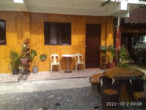 Fotografie z fotogalerie ubytování Alona's Traditional Filipino Home near 100 Islands Wharf v destinaci Alaminos