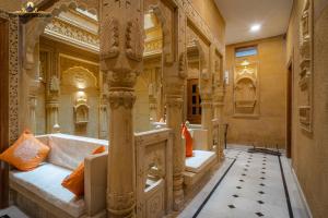 Kopalnica v nastanitvi Gaji Hotel Jaisalmer + 37 fotografij