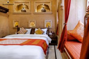 Cama o camas de una habitación en Gaji Hotel Jaisalmer