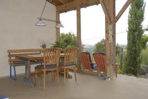 Balkón nebo terasa v ubytování Ferienwohnung Au Pajot + 27 fotografií