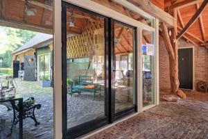 Patio nebo venkovní prostory v ubytování De Zilveren Maan