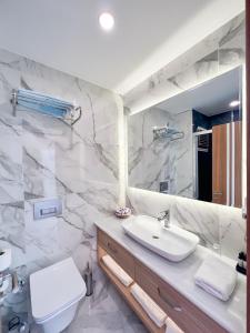 A bathroom at Dna Hotel Dalyan