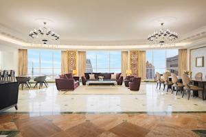 Dusit Hotel & Suites - Doha休息區
