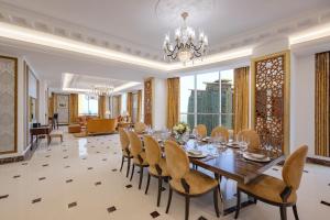 Dusit Hotel & Suites - Doha休息區