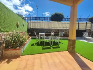 Zahrada ubytování Bungalow Santa Fe en Playa del Inglés