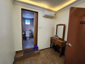Gambar di galeri bagi LTH (Little Turtle's Home) di Semporna