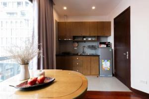 Kuchyň nebo kuchyňský kout v ubytování Bao Hoang Dalat