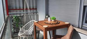 Balkón alebo terasa v ubytovaní Flexible SelfCheckIns 15 & 19 - Zagreb - Garage - Loggia - New - Apartments Repinc