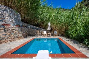 Bassein majutusasutuses Olea Skopelos villas with swimming pools & sea view või selle lähedal