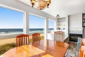 Gallery image of Sand Castle 1 in Rockaway Beach