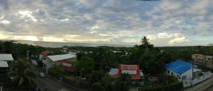 a view of a city with buildings and a street at Apartamento cómodo y confortable in San Andrés