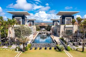 Bazén v ubytování The Sakala Resort Bali All Suites nebo v jeho okolí