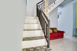 Fotografie z fotogalerie ubytování SPOT ON 91745 Rumah Kost Gresik Syariah v destinaci Gresik