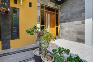 Zahrada ubytování SPOT ON 91745 Rumah Kost Gresik Syariah