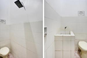 Duas fotografias de uma casa de banho com WC e lavatório. em OYO 91774 Kost Nusantara Sidoarjo Syariah em Sidoarjo