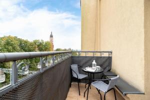 Balkón alebo terasa v ubytovaní Radziwiłłowska Apartment Cracow Planty by Noclegi Renters