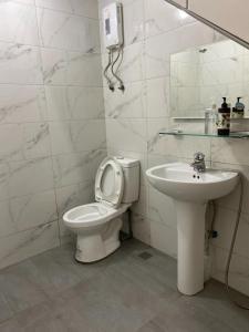 Kupatilo u objektu Donghai Cottage Backpack Inn Suite