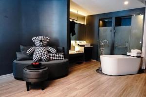 Fotografie z fotogalerie ubytování Foto Hotel Phuket Beachfront ve městě Phuket