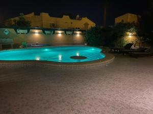 The swimming pool at or close to Agradable villa con piscina