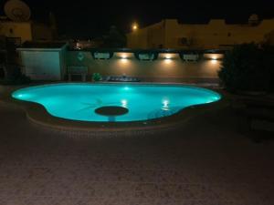 The swimming pool at or close to Agradable villa con piscina