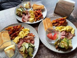 Gallery image of Hide and Sea at Green Island in Green Island