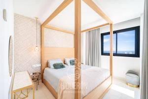 Posteľ alebo postele v izbe v ubytovaní HigueronRentals Casa Linda