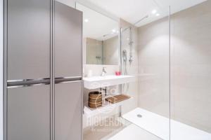Kúpeľňa v ubytovaní HigueronRentals Casa Linda
