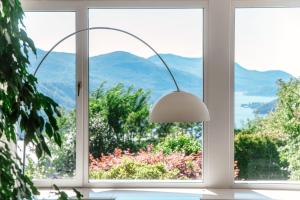 Gallery image of Evia Apartment - bright three-room apartment with lake view in Vernate