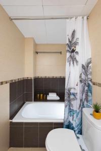 Kúpeľňa v ubytovaní Unika Homes Málaga Beach & City