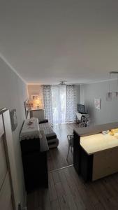 Ένα ή περισσότερα κρεβάτια σε δωμάτιο στο Selenza Apartament by Apartamenty na dni Wrocław