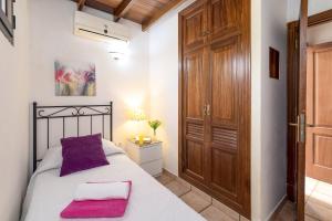 Posteľ alebo postele v izbe v ubytovaní Villa Luisa by Villa Plus + 11 fotografií