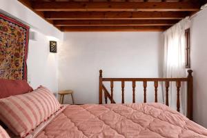 Posteľ alebo postele v izbe v ubytovaní Acropolis Lindos House