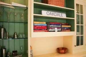 Biblioteca nella casa vacanze
