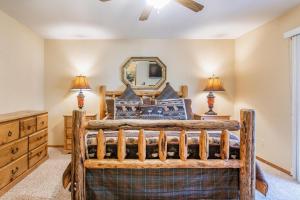 Katil atau katil-katil dalam bilik di 078 - Woodland Haven - Meredith Lodging