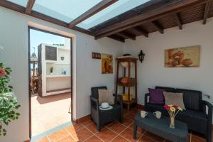 Posezení v ubytování Villa Nikki by Villa Plus