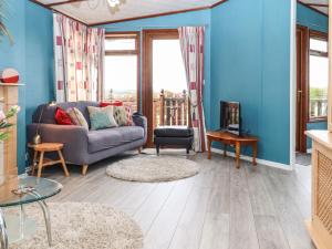 Gallery image of Lodge Two, Country View Park in Faversham