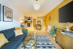 Zona d'estar a Euphorbia - 1 Bedroom Luxury Apartment by Mint Stays