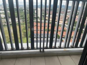 Balkón nebo terasa v ubytování D'Gunduls Homestay Family Suite 2R 2B by DGH I-CITY