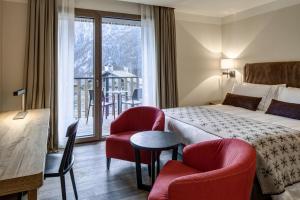 Foto dalla galleria di Grand Hotel Courmayeur Mont Blanc, by R Collection Hotels a Courmayeur