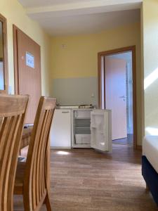 Η κουζίνα ή μικρή κουζίνα στο Landhotel Vosse-Schepers