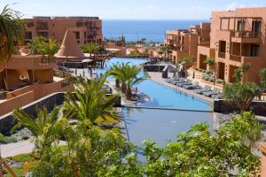 Piscina di Barceló Tenerife o nelle vicinanze