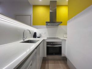 A kitchen or kitchenette at Stay U-nique Apartments Sants